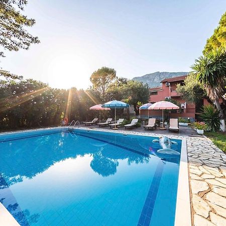 Mimosa Apartments With Pool 팔레오카스트리차 외부 사진